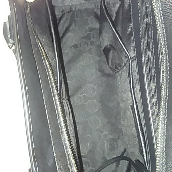 MK Large Black/White  Shelma  Saffiano Leather - Picture 6 of 7